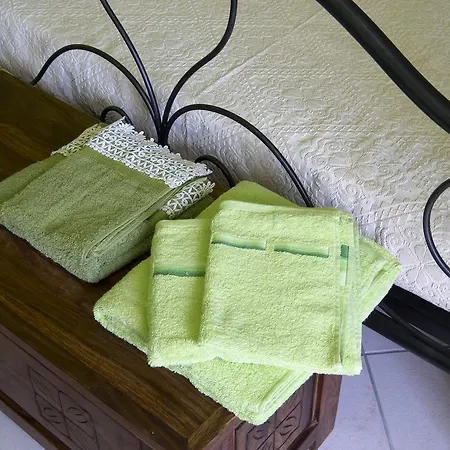 Nonna Nina Bed & Breakfast *
